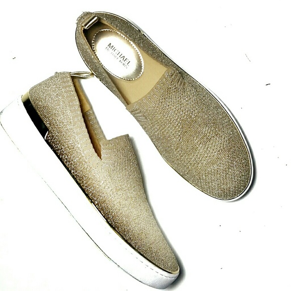 skyler slip on